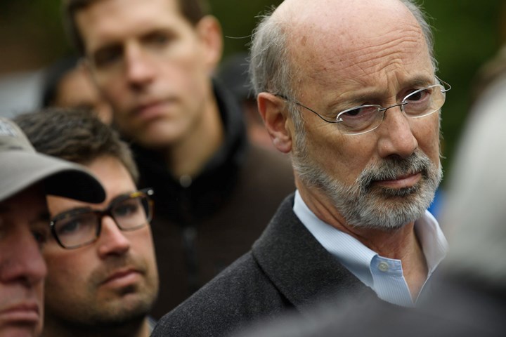 Video Ảnh xúc động trong lễ tưởng niệm các nạn nhân vụ xả súng ở Mỹ