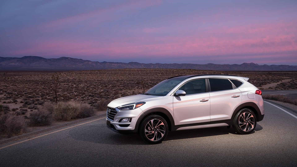 Hyundai Tucson 2019 giá từ 24.000 USD, đối đầu Mazda CX-5