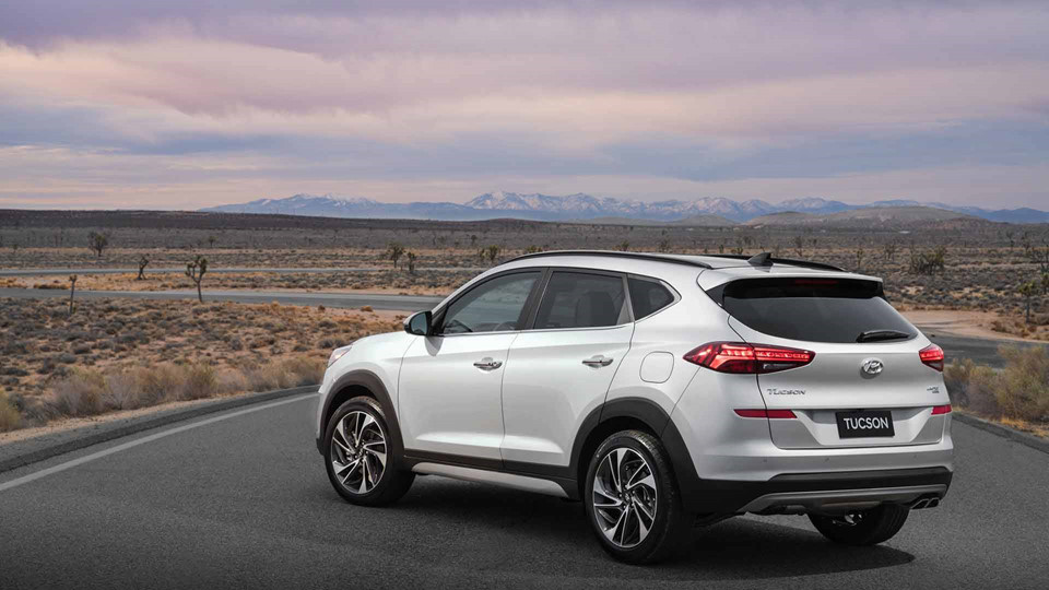 Hyundai Tucson 2019 giá từ 24.000 USD, đối đầu Mazda CX-5