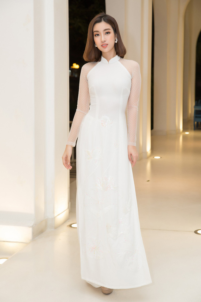 Bộ đôi Hoa hậu Tiểu Vy - Mỹ Linh lần đầu đọ sắc một chín một mười tại sự kiện