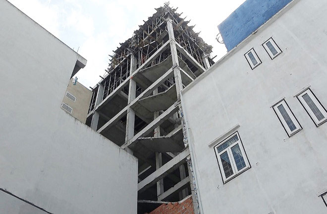 Rơi từ tầng 4 công trình, nam công nhân tử vong