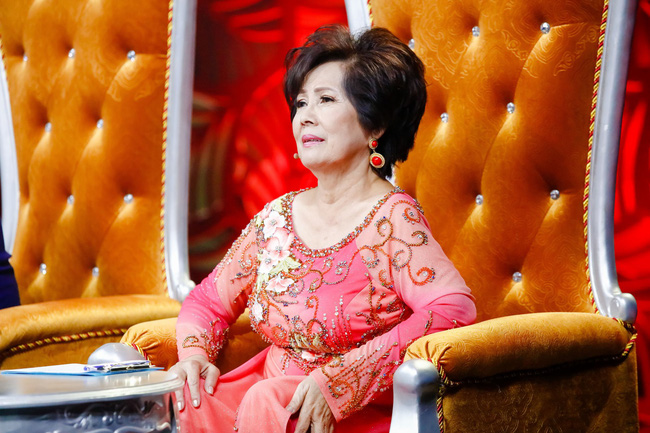 Bị Phương Dung gọi Đàm Vĩnh Biệt, Đàm Vĩnh Hưng đáp: Ai cô ấy cũng chê, Phi Nhung còn bị nói đến không nhìn mặt!