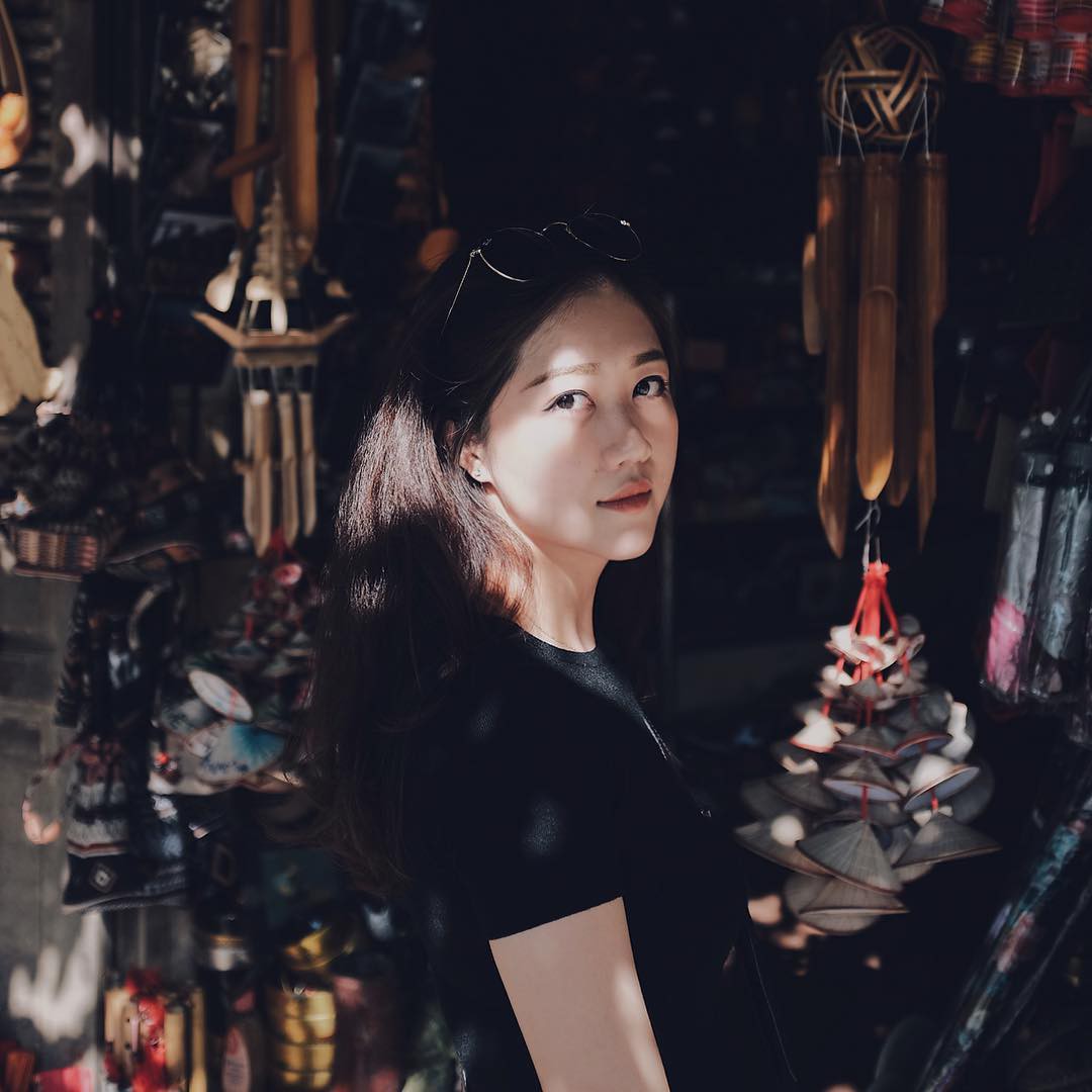 Đã đẹp lại còn giỏi, cựu sinh viên Bách Khoa trở thành tiếp viên hàng không với cuộc sống như mơ