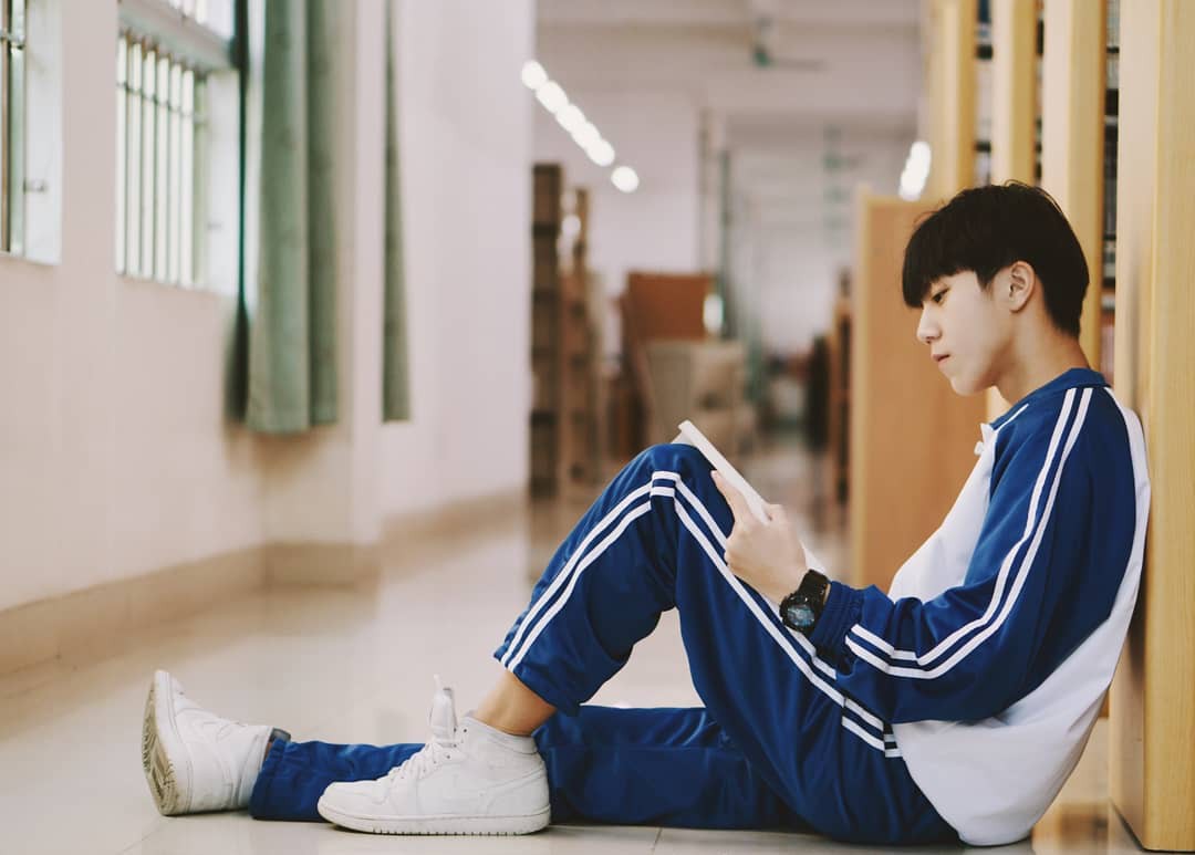 Nam sinh lớp 10, đã cao 1m81 lại còn lai Việt - Trung: Hot nhờ nhan sắc được ví với nam thần!