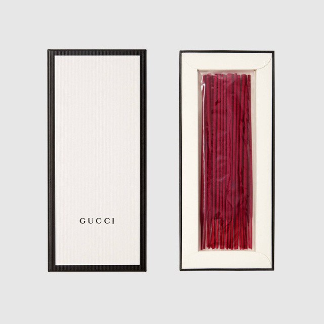 Hương Gucci triệu sáu 1 bó 25 nén trông chẳng khác gì hương ngoài chợ