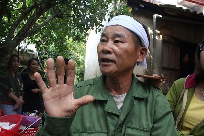 Vụ 2 mẹ con treo cổ: Mỗi lần tắm cho con chị lại day dứt...