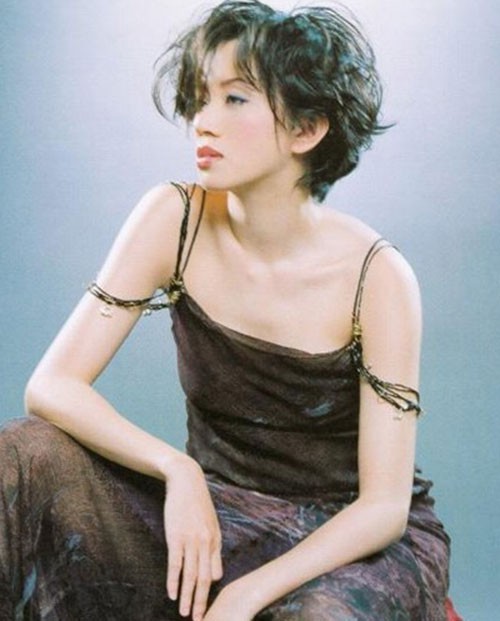 Phận đời diva Mai Diễm Phương: Cả đời không tìm được bến đỗ tình yêu, bị mẹ ruột bòn rút tới tận hơi thở cuối cùng