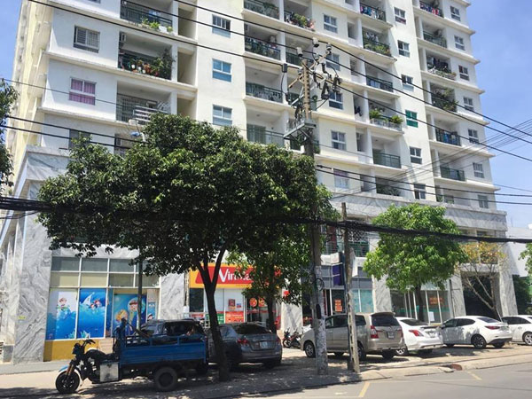 Tháo dỡ chung cư của chúa Chổm đất Sài Gòn