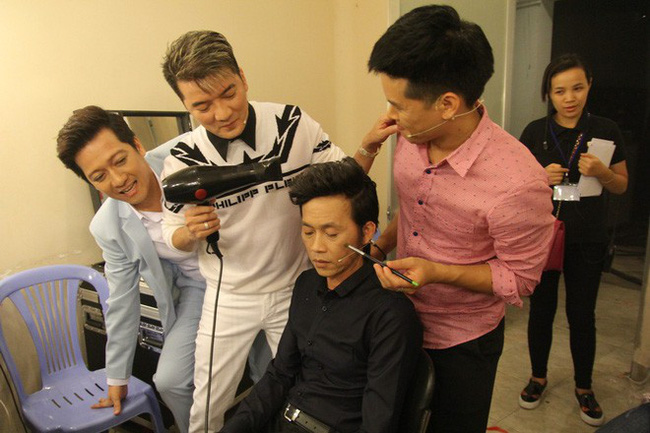 Gia đình quyền lực và sóng gió bậc nhất showbiz: Hoài Linh không nhìn mặt, Dương Triệu Vũ lại dính tin đồn yêu Mr. Đàm