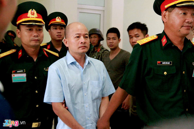 Út trọc hầu tòa phúc thẩm, xin giảm án 12 năm tù