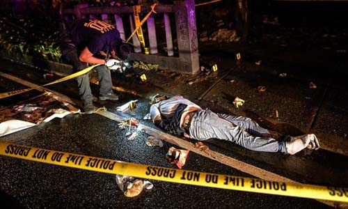 Cảnh sát Philippines bị cáo buộc cưỡng hiếp con gái nghi phạm buôn ma túy