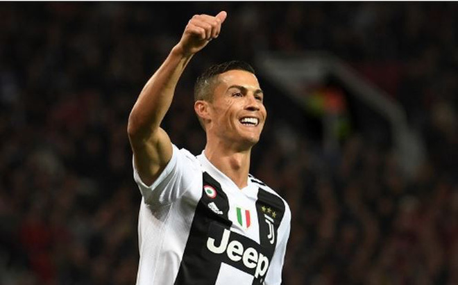 Chỉ cần 3 tháng, Ronaldo đã phá kỷ lục tồn tại 60 năm