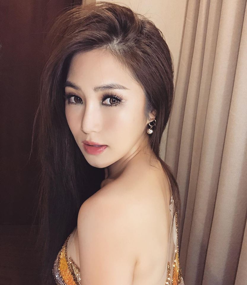 Sao Việt ngược đãi bản thân vì stress: Tự bóc tay đến rỉ máu, thường xuyên nghĩ đến việc tự tử