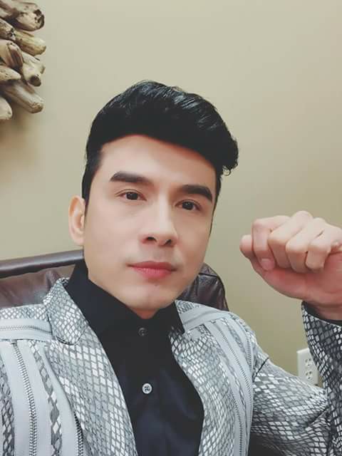 Sao Việt ngược đãi bản thân vì stress: Tự bóc tay đến rỉ máu, thường xuyên nghĩ đến việc tự tử