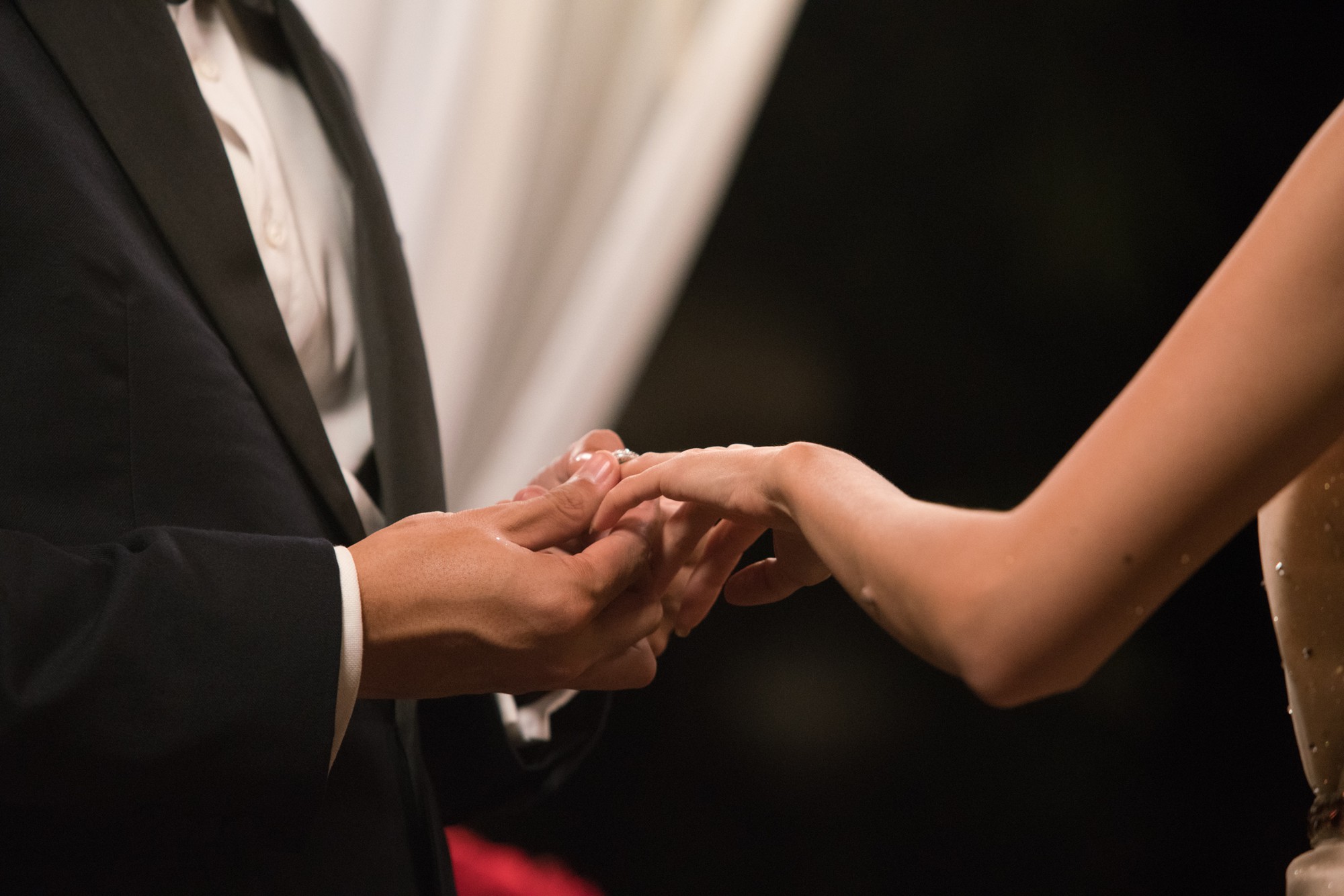 Anh chàng độc thân tập 12: Quốc Trung buông tay Kiều Trang, chính thức chọn cô gái yếu đuối Thùy Dương