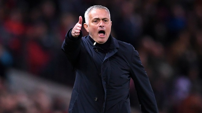 BẤT NGỜ: Chủ tịch Real mong M.U sớm sa thải Mourinho