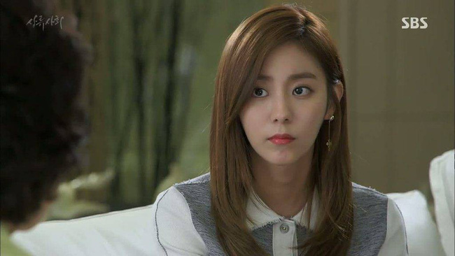 Cho anh chị bên chồng vay 100 triệu làm ăn, nàng dâu choáng váng với câu trả lời trơ trẽn khi muốn lấy lại