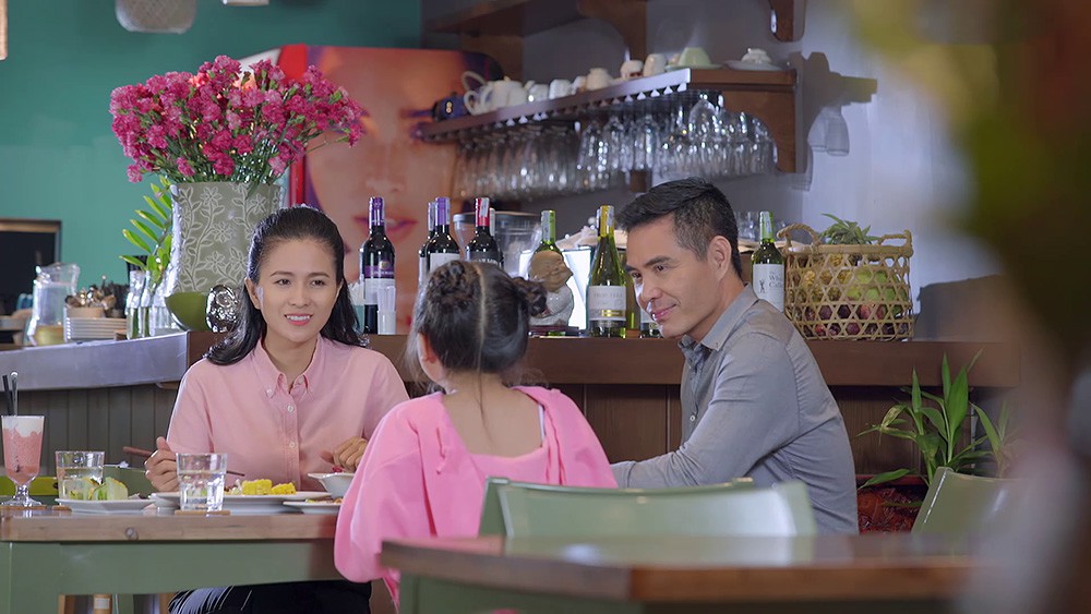 Gạo Nếp Gạo Tẻ tập 77: Bị nhân tình cuốn theo tiền chạy mất, Hân trắng tay, bị chủ nợ đánh đập tơi bời