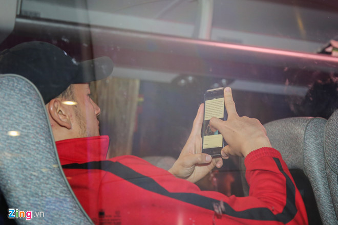 Công Phượng cười tươi trong ngày trở về sau chuyến tập huấn