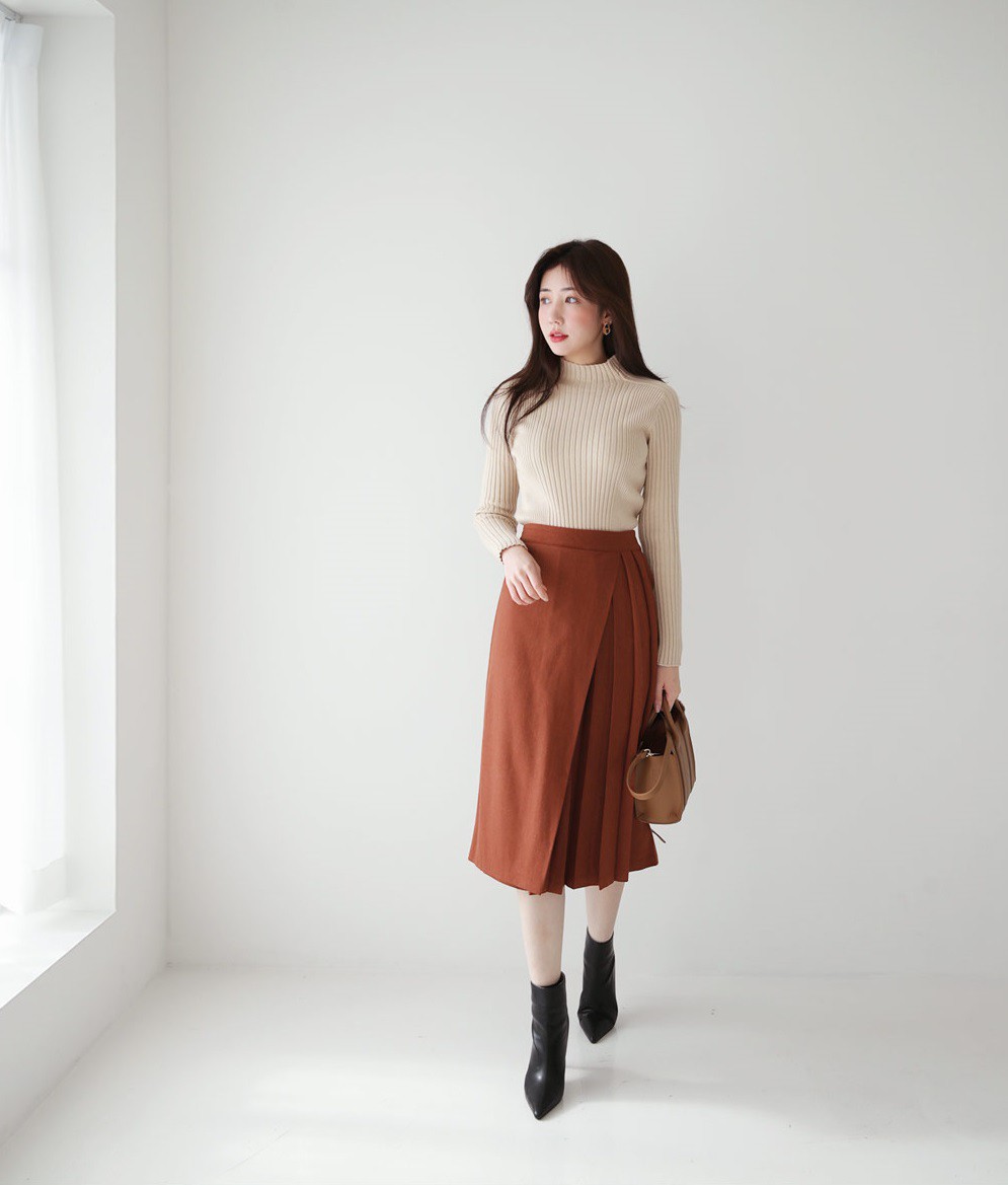 Nếu đã trót phải lòng gam màu be nền nã, thanh lịch thì các nàng đừng bỏ qua 4 cách mix đồ tuyệt xinh này