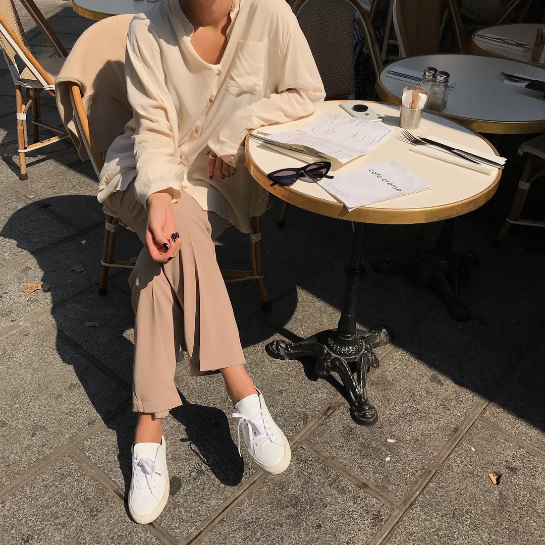 Nếu đã trót phải lòng gam màu be nền nã, thanh lịch thì các nàng đừng bỏ qua 4 cách mix đồ tuyệt xinh này