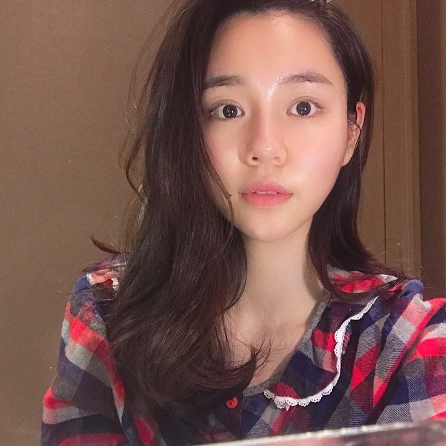 Nếu thấy da xuất hiện dấu hiệu này thì chắc hẳn, bạn đã rửa mặt quá đà hoặc chọn sai sản phẩm