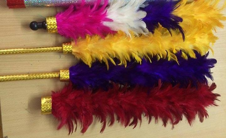 Cứ đặt những vật này ở phòng khách bảo sao gia đình thường xuyên lục đục, tài lộc rủ nhau cuốn gói đi hết