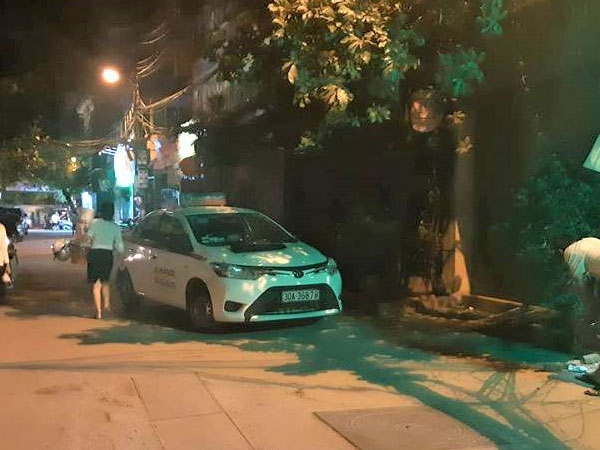 Tài xế taxi bị bắn đạn cao su, chèn xe qua người: Thông tin mới nhất từ công an