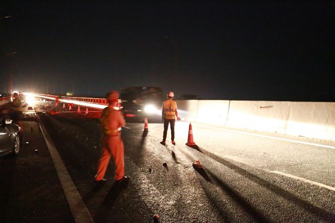 Tai nạn thảm khốc ở cao tốc Quảng Ninh - Hải Phòng, nhiều người chết