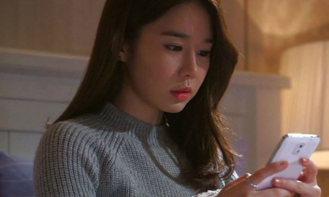 Chồng ví bồ nhí thơm như hoa nhài, vợ cười mỉa mai rồi khiến anh sáng mắt với quyết định không ngờ