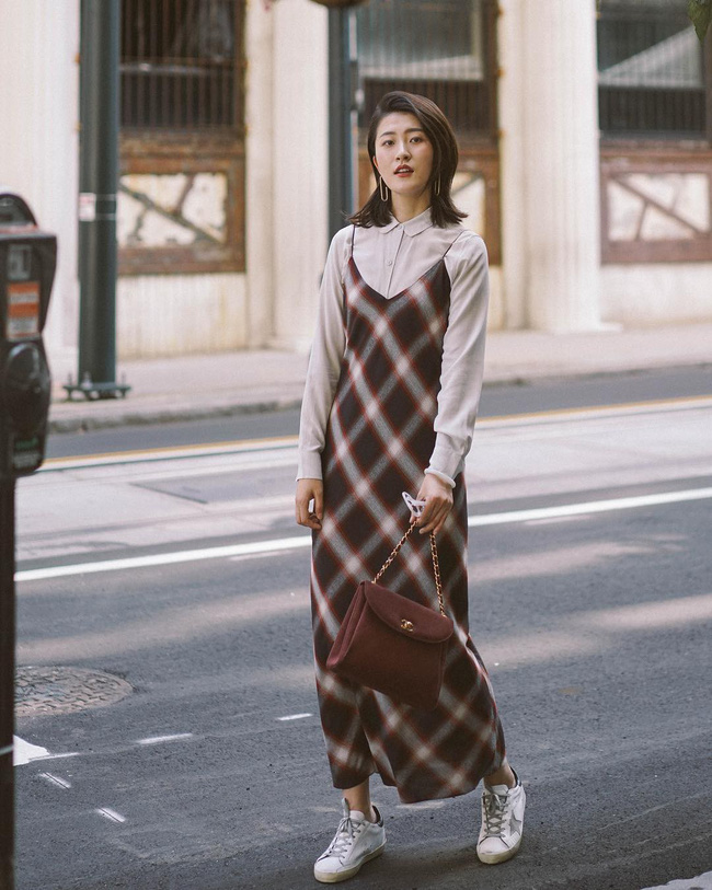 Trời nóng lạnh thất thường, nếu muốn diện đồ vừa thoải mái vừa xinh tươi thì các nàng đừng bỏ qua 15 gợi ý sau