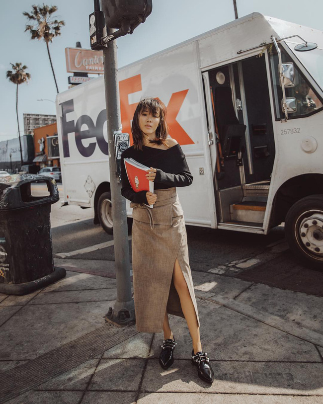 Trời nóng lạnh thất thường, nếu muốn diện đồ vừa thoải mái vừa xinh tươi thì các nàng đừng bỏ qua 15 gợi ý sau