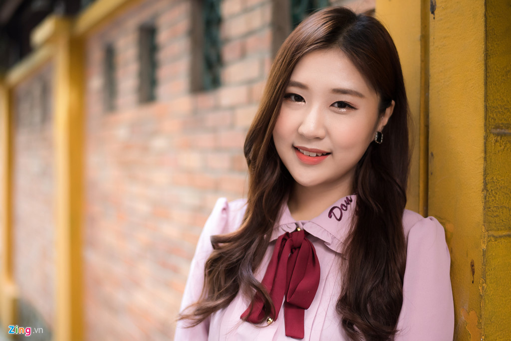 Ca sĩ Jin Ju: Tôi bị chê là con gái Hàn Quốc mà sao xấu thế