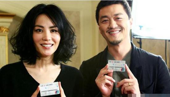 Quách Tĩnh Lý Á Bằng đối mặt với khoản nợ 134 tỷ, con gái Lý Yên vẫn thoả sức đốt tiền mua sắm