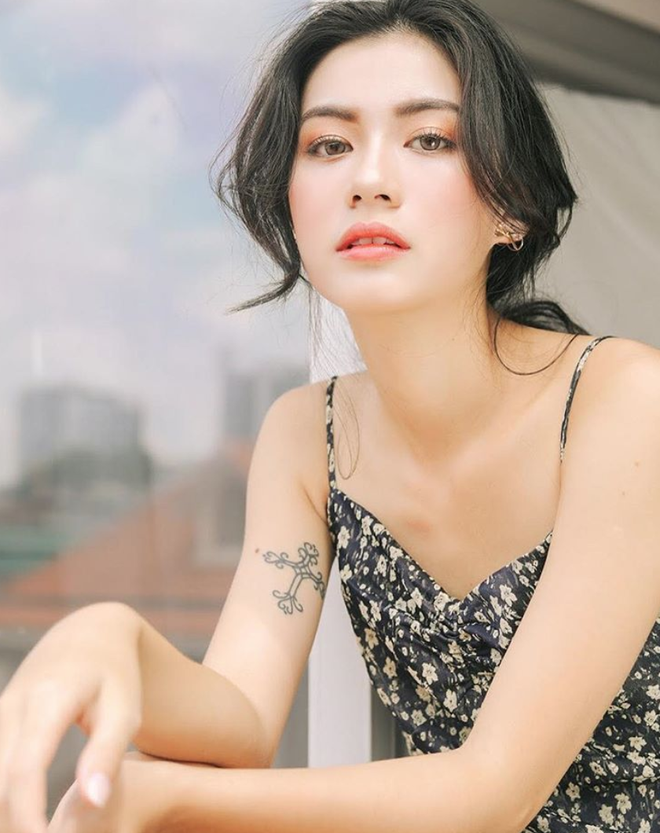 Nàng thơ lookbook Vi Nguyễn đang phủ sóng Instagram: Giữa thông minh và đẹp, mình chọn đẹp!