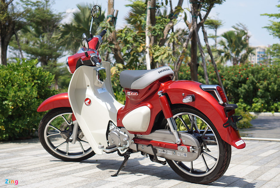 Chi tiết Honda Super Cub C125 - xe huyền thoại giá ngang SH