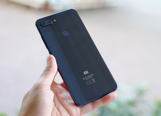 Smartphone có camera selfie 24 chấm của Xiaomi