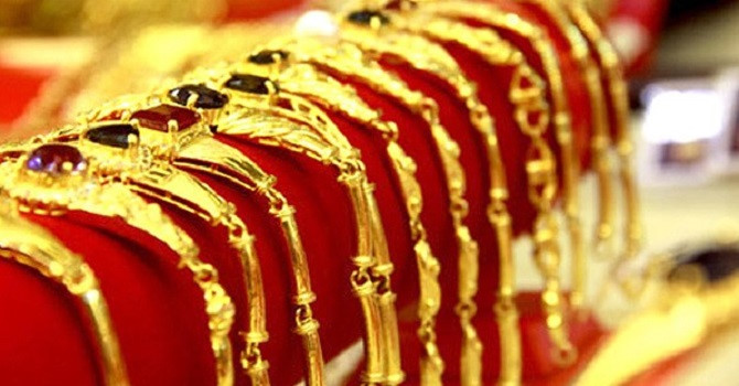 Giá vàng giảm liền 3 phiên, xuống đáy 1 tháng