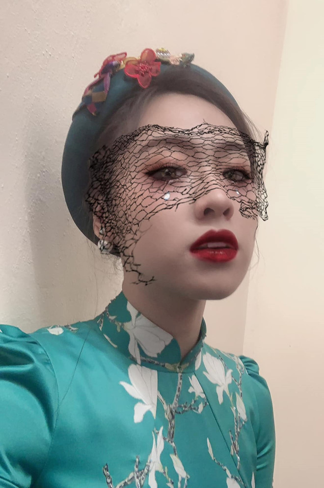 Vợ chồng Tăng Thanh Hà và dàn sao Việt hóa trang Halloween