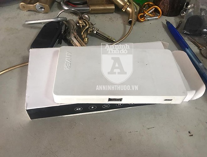 Lừa đảo kiểu cười ra nước mắt: Ngỡ đồ xịn, nhưng bên trong toàn đất sét