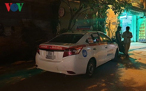 Đã tìm ra đối tượng lái xe Mazda CX5 bắn súng, chèn xe qua người lái taxi