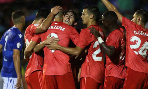 Real Madrid đại thắng trong trận HLV Solari ra mắt