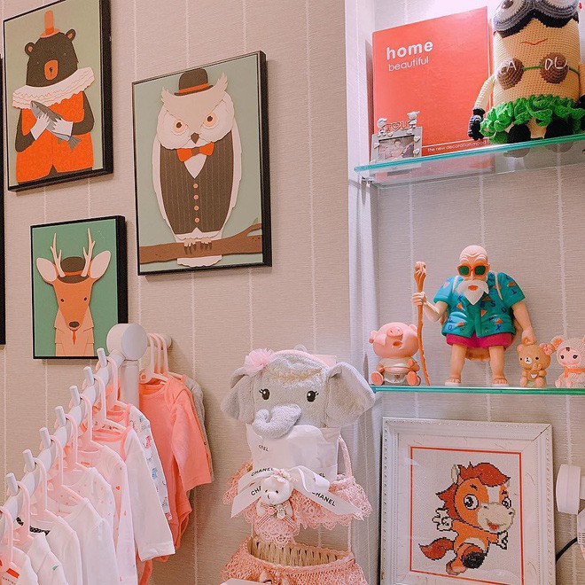 Diệp Lâm Anh vừa hạ sinh con gái đầu lòng nặng 3 kg