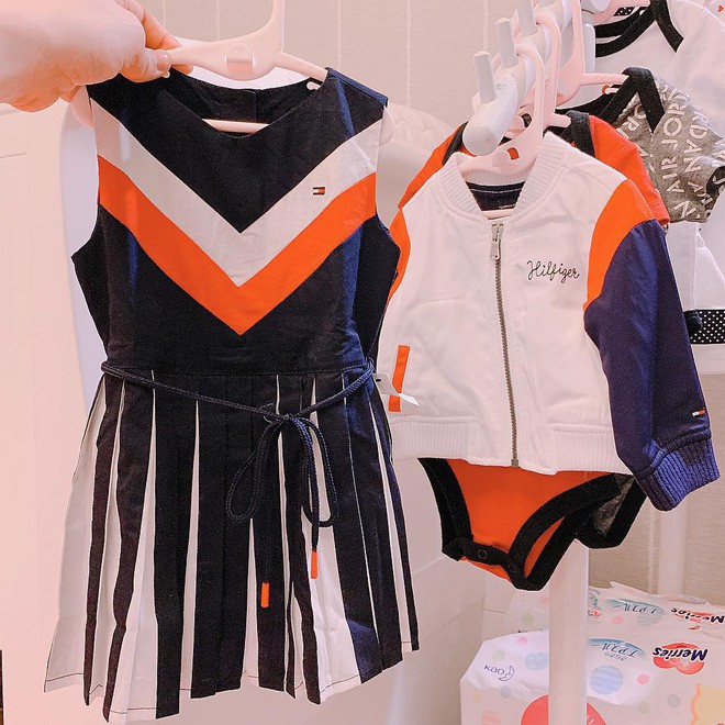 Diệp Lâm Anh vừa hạ sinh con gái đầu lòng nặng 3 kg