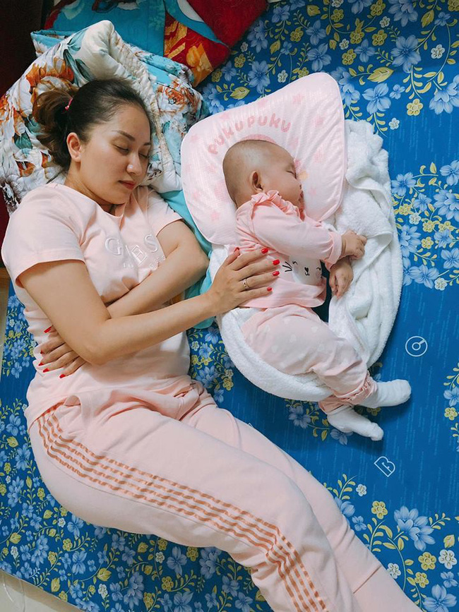 Vừa sinh được 4 tháng, Khánh Thi bất chợt lộ bụng to, nghi vấn mang thai lần 3?