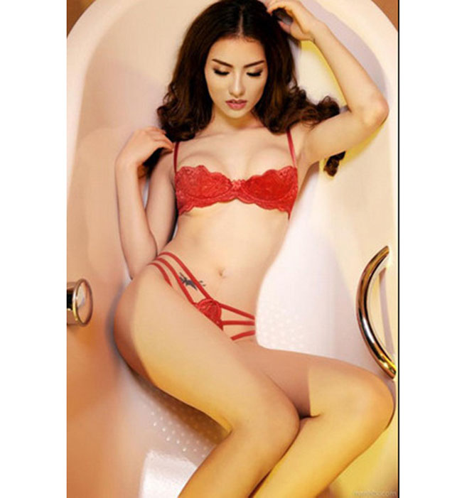 3 chân dài Việt khoả thân gây xôn xao: Dáng vóc thật nóng bỏng cỡ nào?