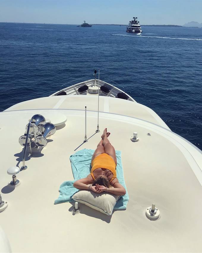 Thú tiêu tiền của con các tỷ phú thế giới