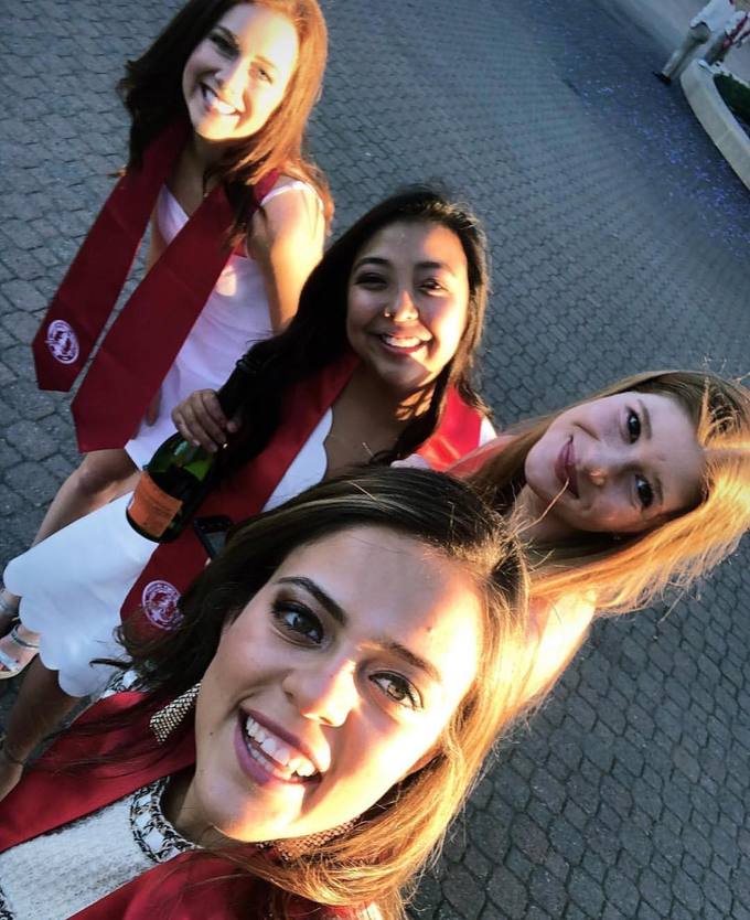 Thú tiêu tiền của con các tỷ phú thế giới