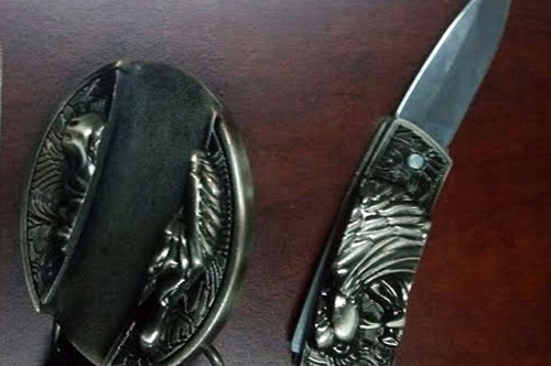 Hành khách bị xử lý vì mang thắt lưng có dao lên máy bay