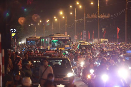 Thu phí xe vào nội đô Hà Nội: Cần nhưng chưa đủ!